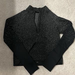 BRAND NEW NEVER WARN lululemon half zip